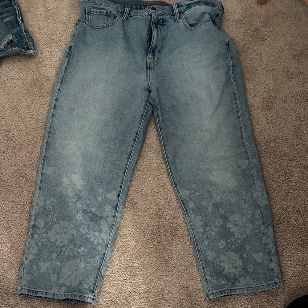 Lucky Brand Light Blue Denim Mom Jeans